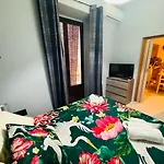 Caronda Etnea House